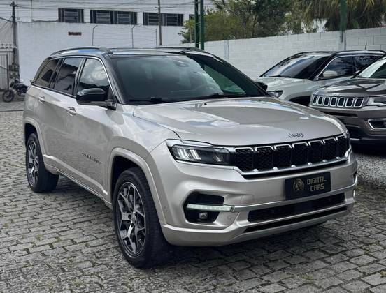 JEEP COMMANDER 2.0 TD380 TURBO DIESEL OVERLAND AT9